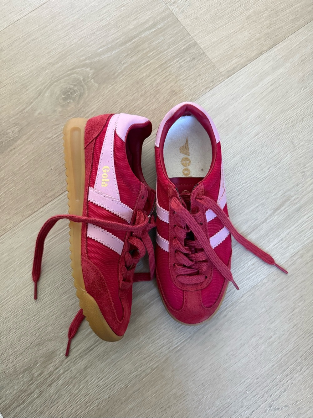 Gola Women’s Raspberry & Light Pink Retro Trainer